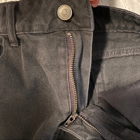 Ripped Black Jean Skirt! - Picture 7 of 7